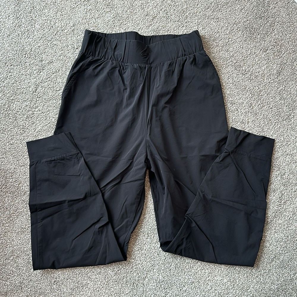 Nike Women Bliss Luxe Jogger Pants